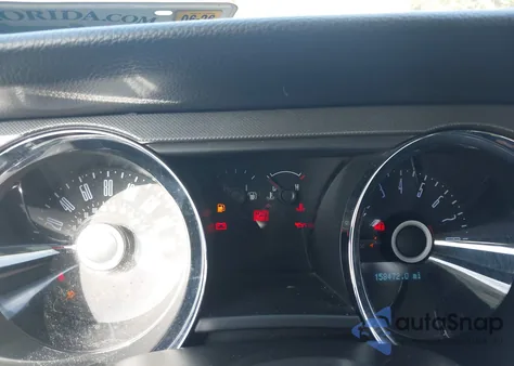 2014 Ford Mustang V6 z USA, uszkodzony, nr VIN 1ZVBP8EMXE5232157